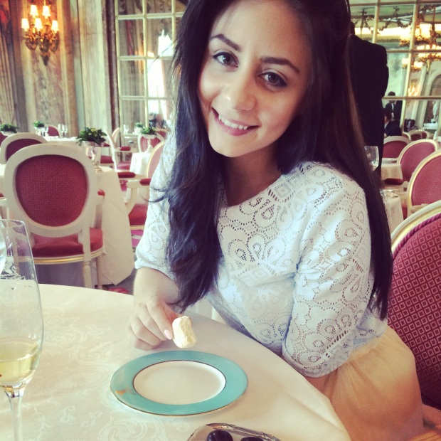 Lunch at The Ritz London Affordable Deal Luxury Restaurant Anniversary 
